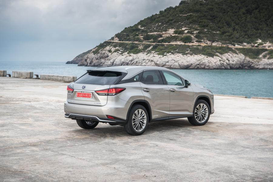  Lexus RX450h 2019 года  (WW) (фото 14 из 97)